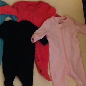Lot of 3 primary footed pajamas baby zip footie